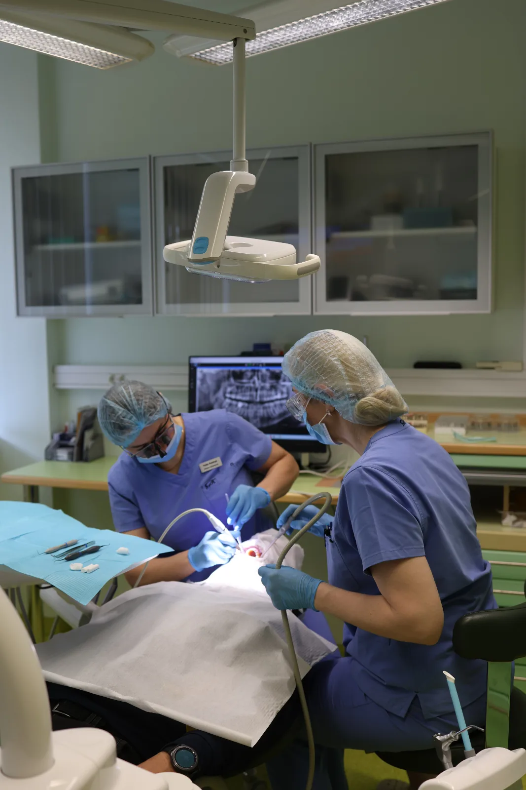Treatment under sedation and anaesthesia